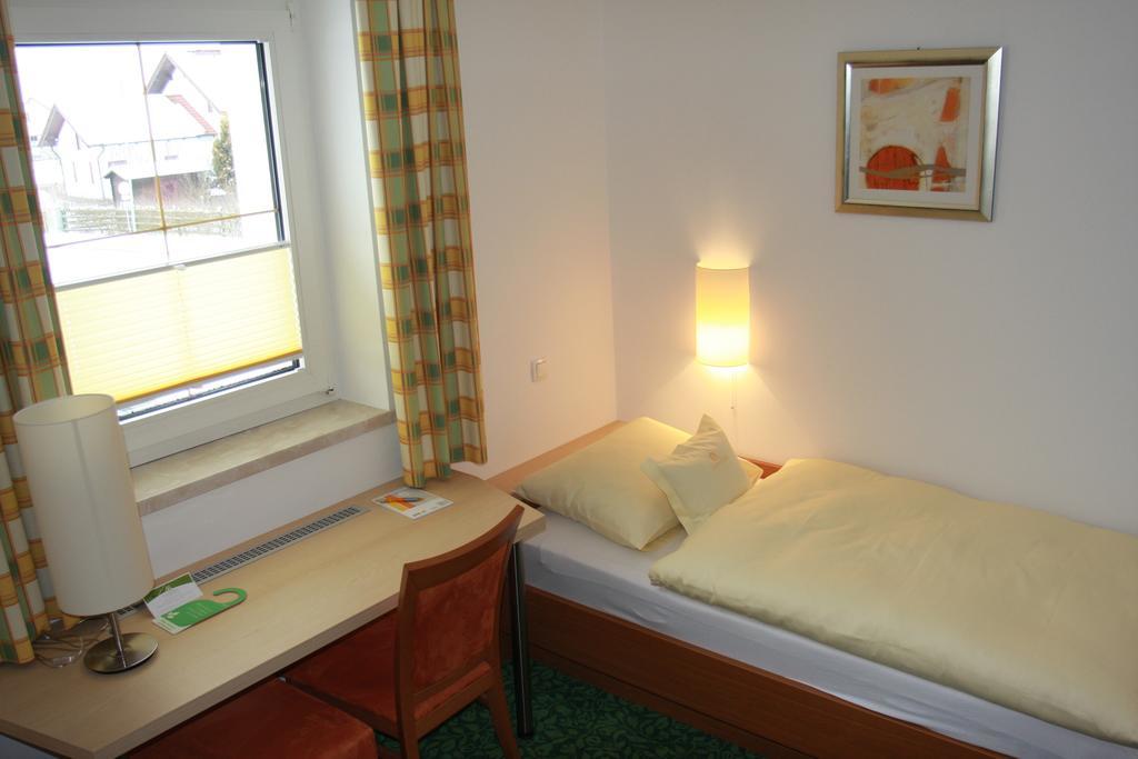 Hotel Sonnenhof Timelkam Luaran gambar