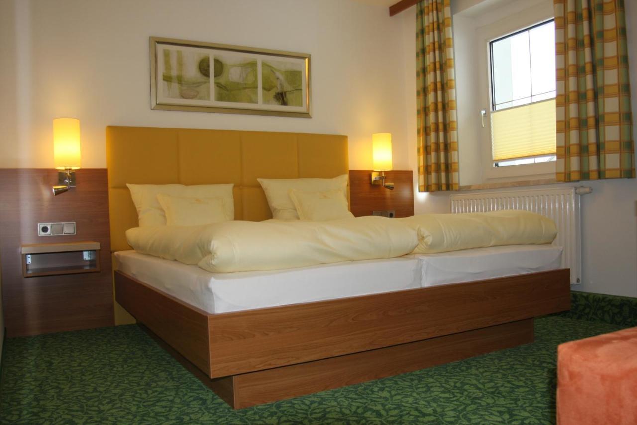 Hotel Sonnenhof Timelkam Luaran gambar